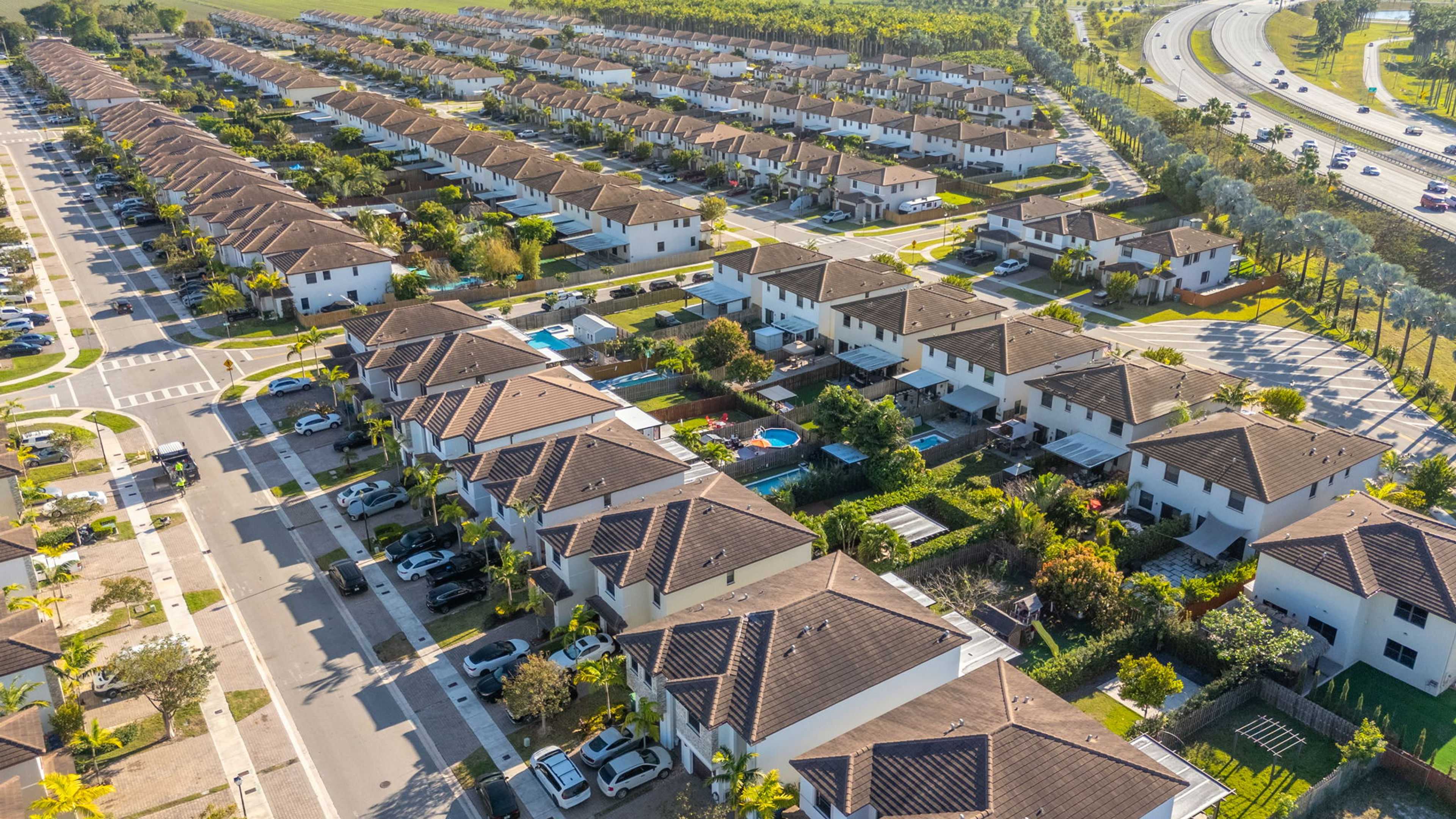 Welcome to 24900 SW 107th Ct!